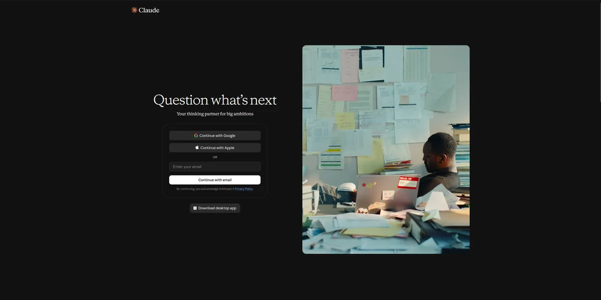Inlogscherm van Claude AI op claude.ai, waar u inlogt met Google, Apple of uw e-mailadres